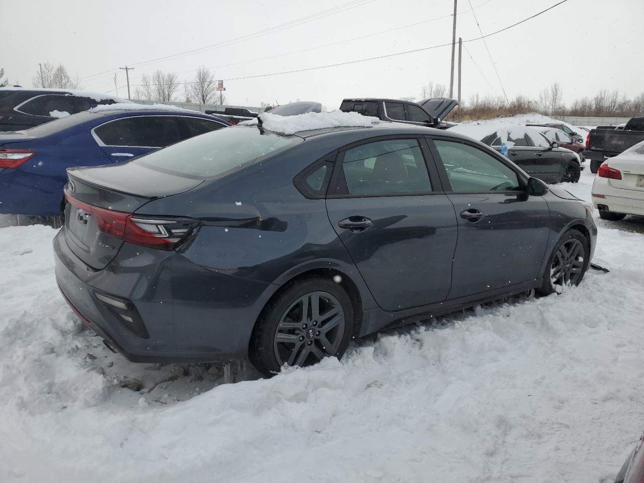 2021 Kia Forte - Image 3