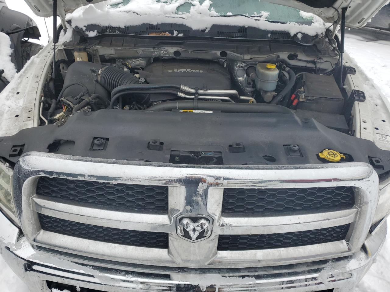 2014 RAM 3500 - Image 11