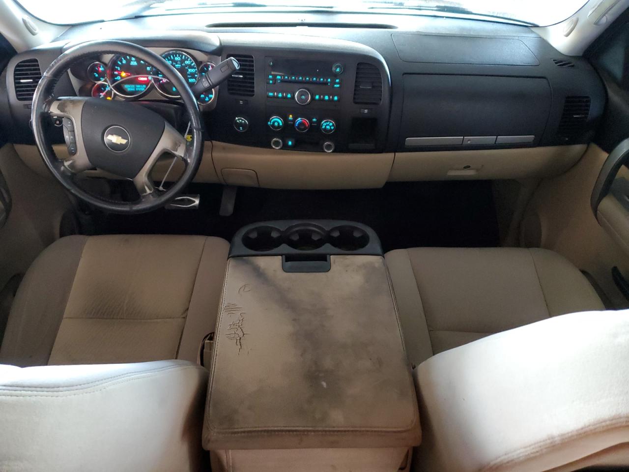 2009 Chevrolet Silverado - Image 8