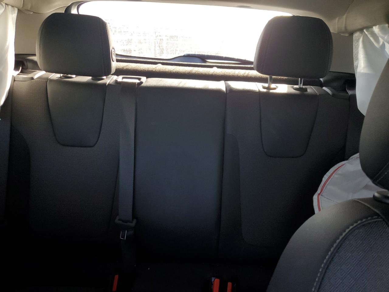 2021 Buick Encore - Image 10