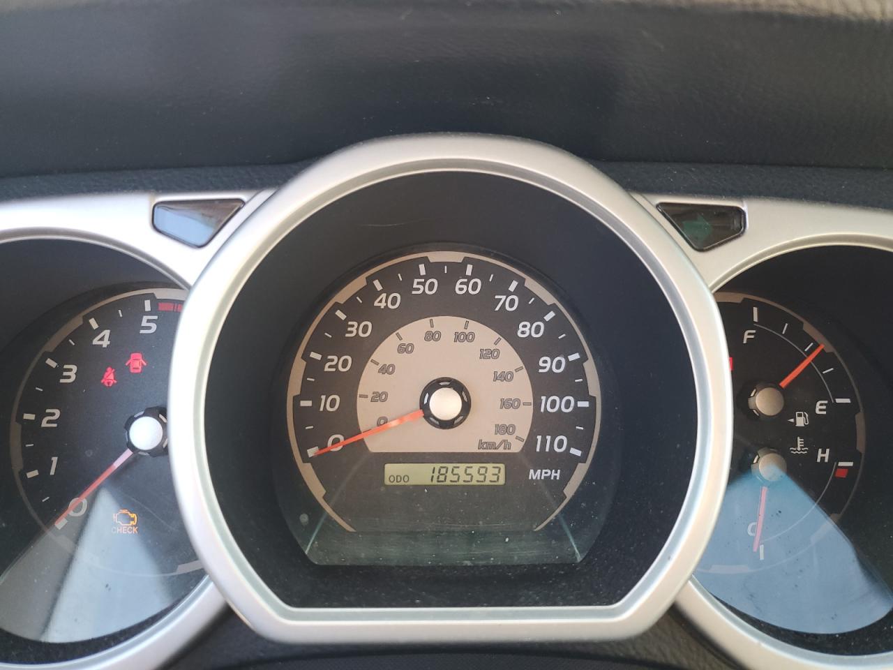 2003 Toyota 4Runner - Image 9