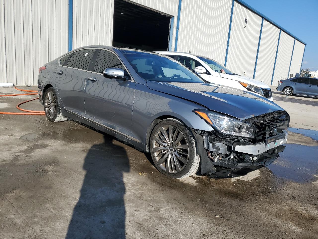 2015 Hyundai Genesis - Image 4