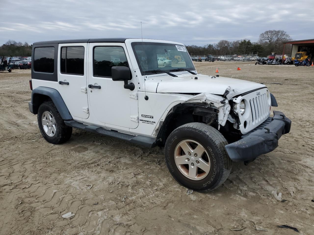 2013 Jeep Wrangler - Image 4