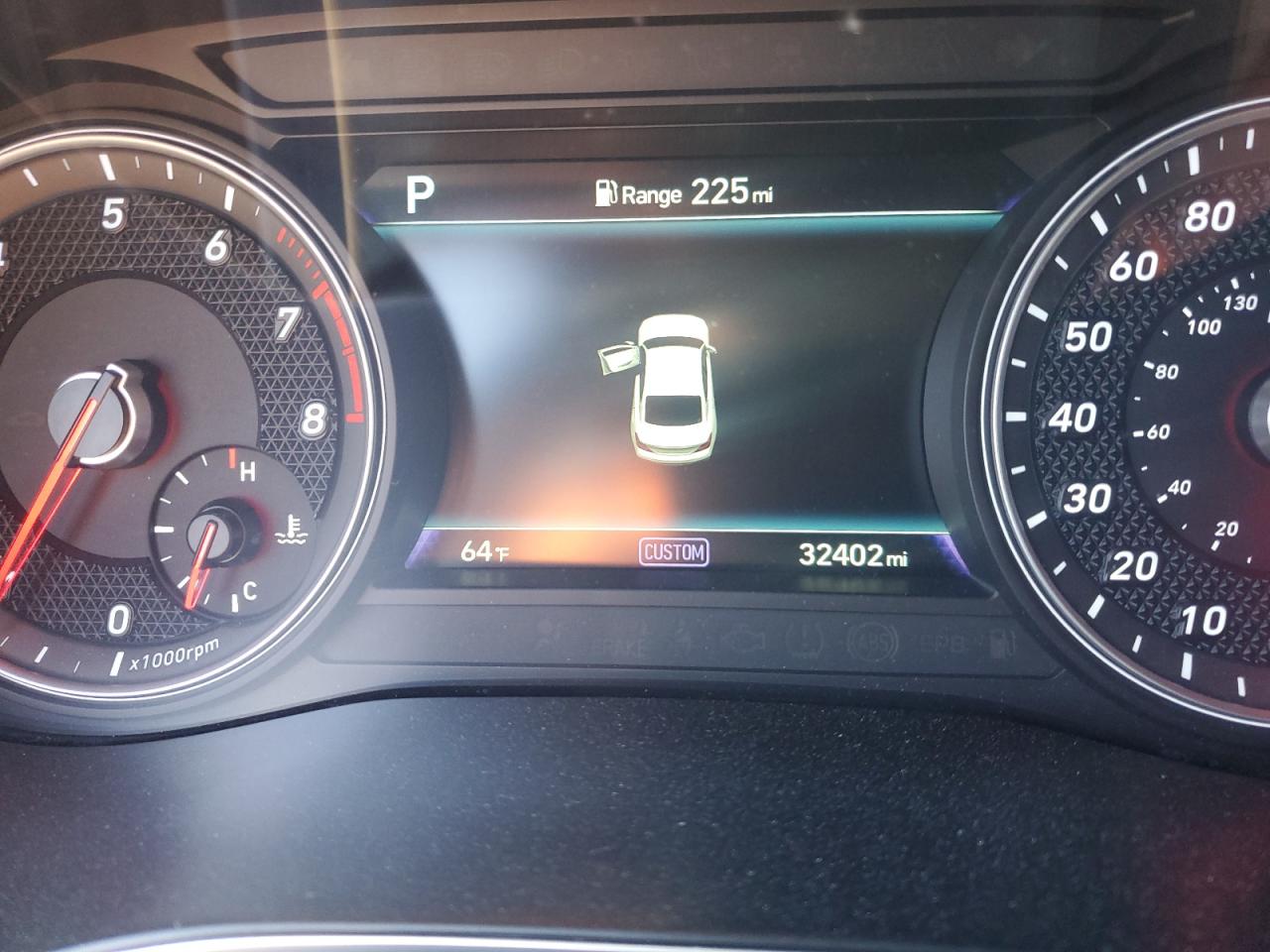 2020 Genesis G70 - Image 9