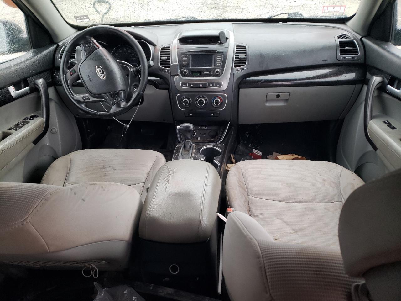 2015 Kia Sorento - Image 8