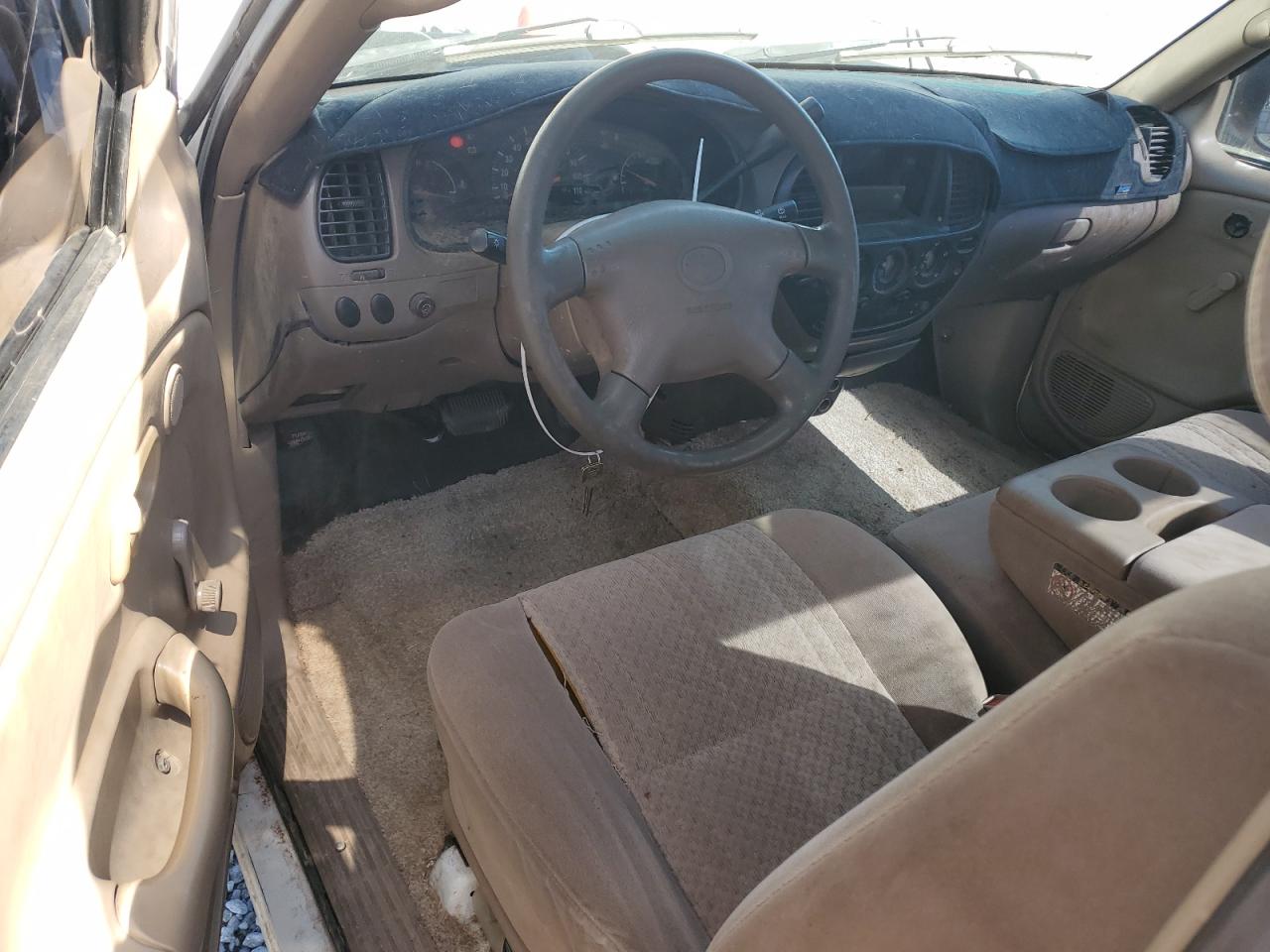 2002 Toyota Tundra - Image 8