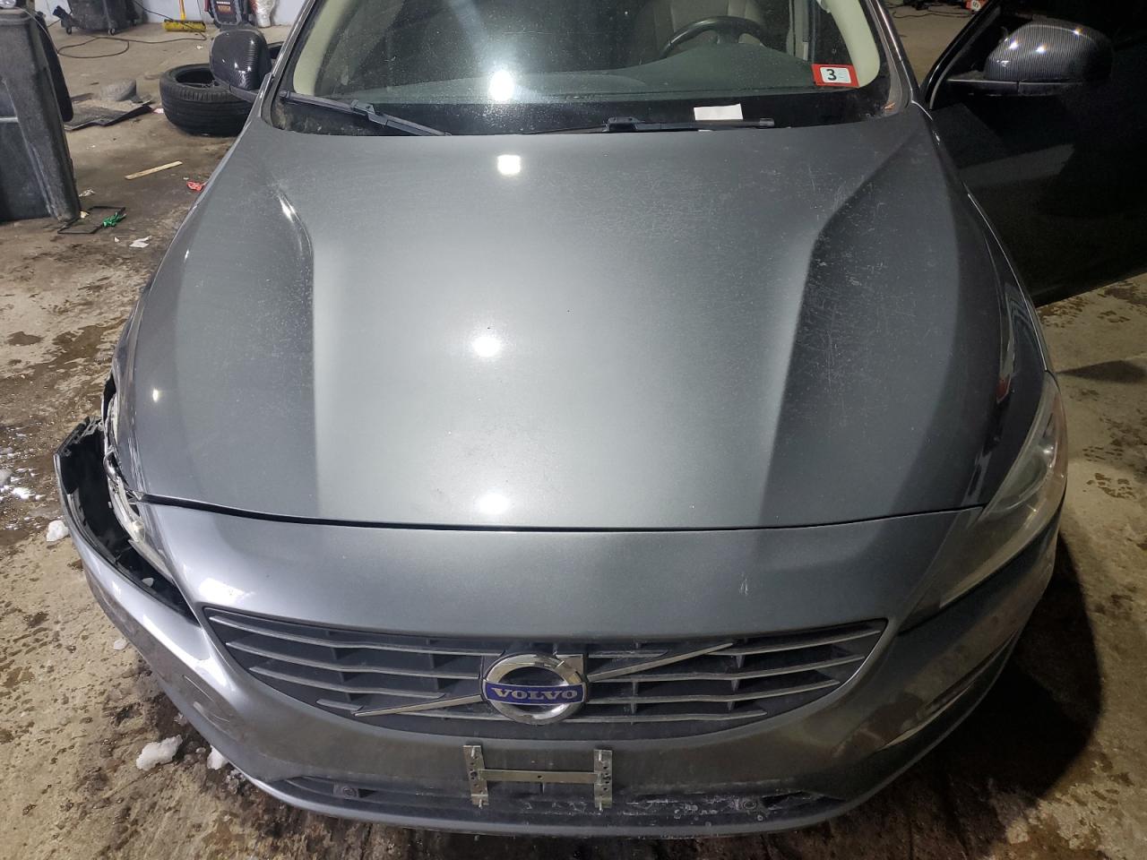 2016 Volvo S60 - Image 11