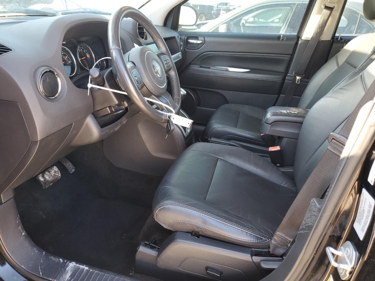 2014 Jeep Compass - Image 7