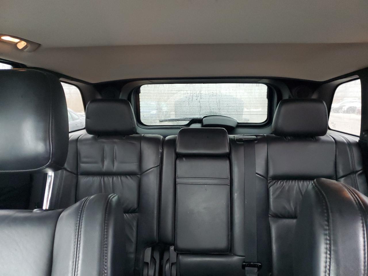 2011 Jeep Grand Cherokee - Image 10
