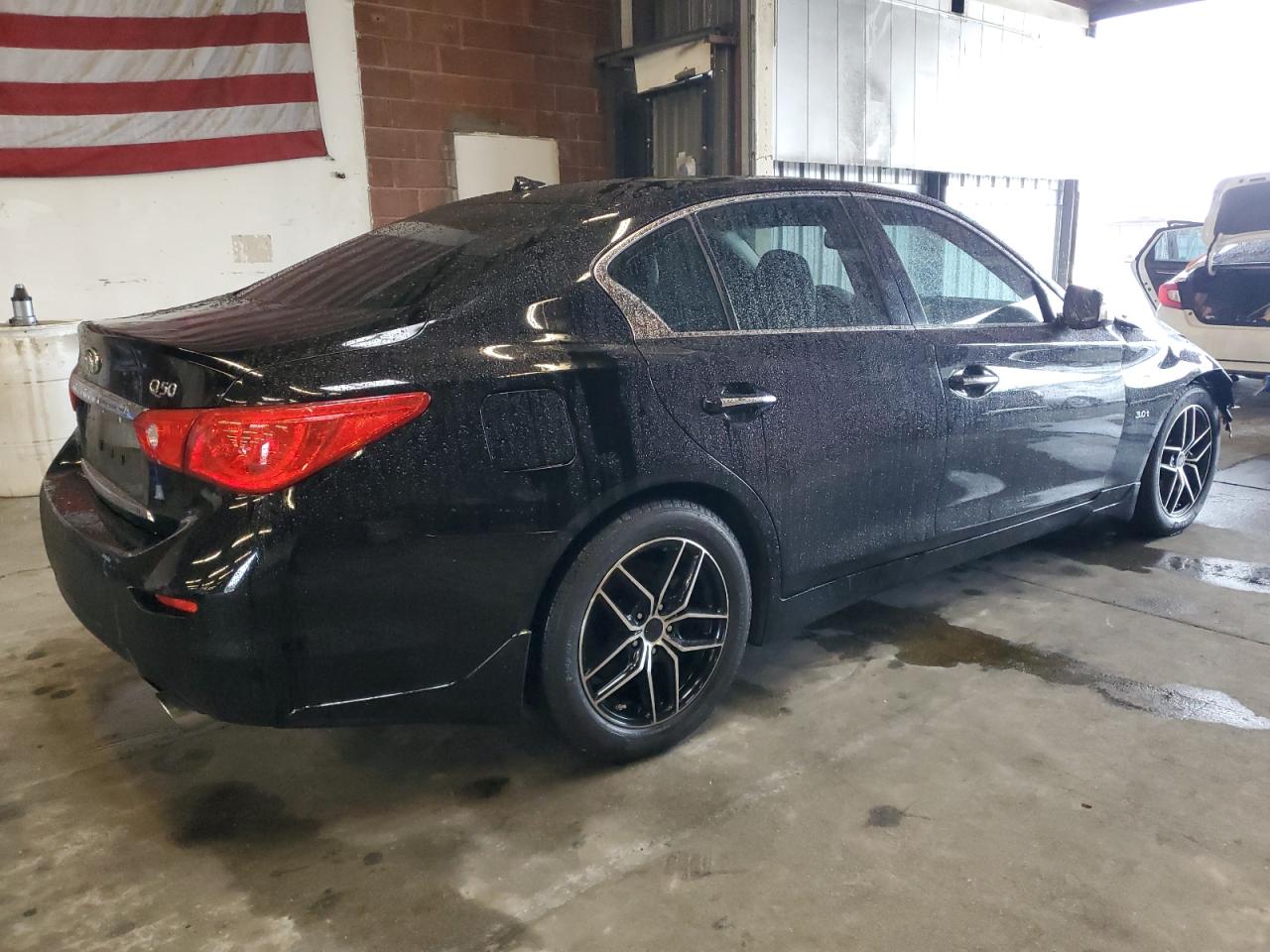 2017 Infiniti Q50 - Image 3