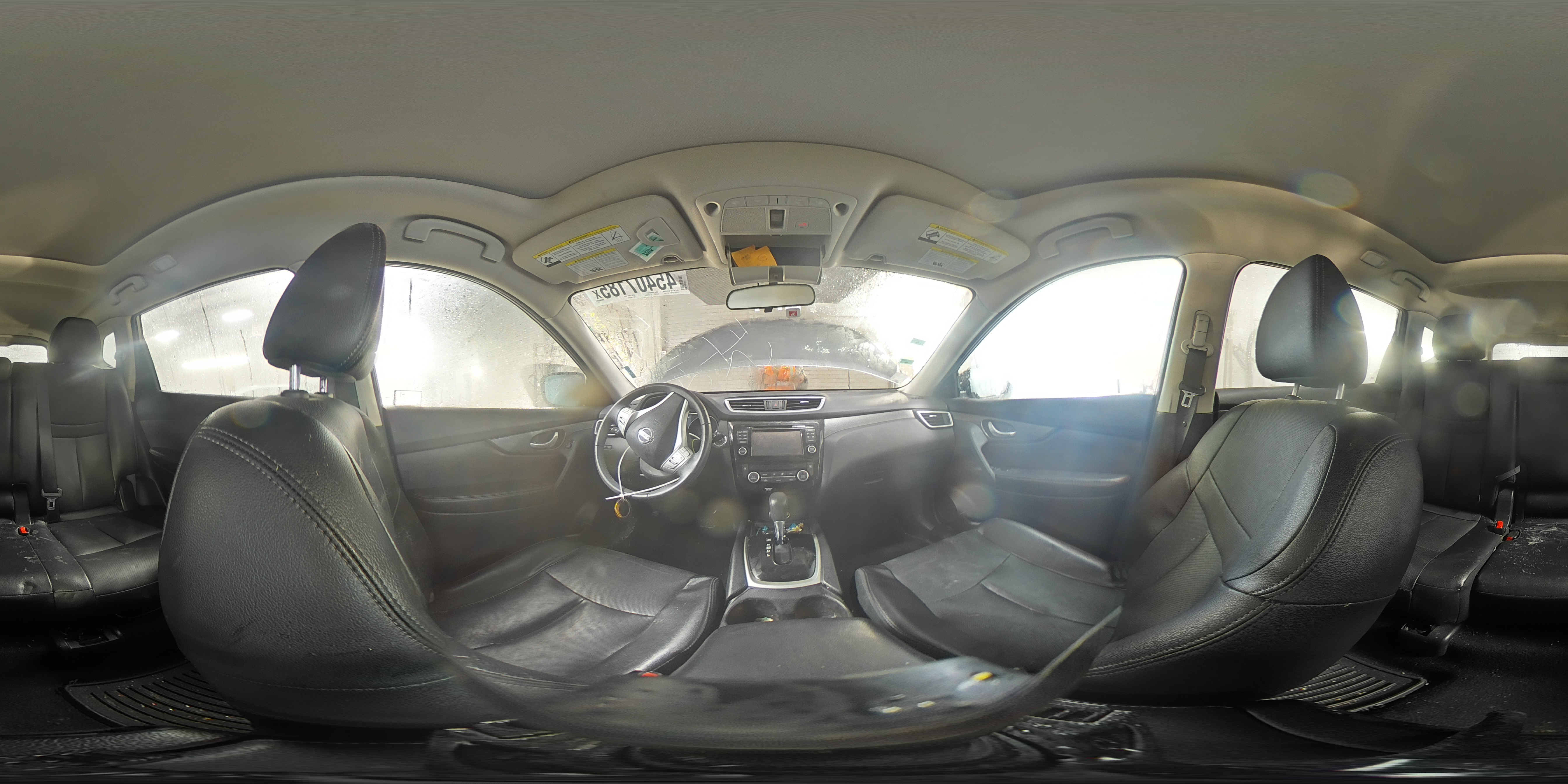 2016 Nissan Rogue - Image 14