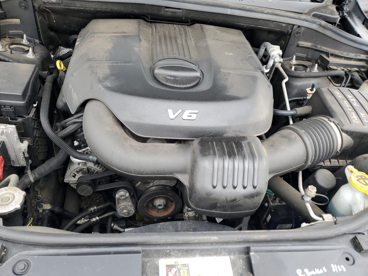 2015 Jeep Grand Cherokee - Image 11