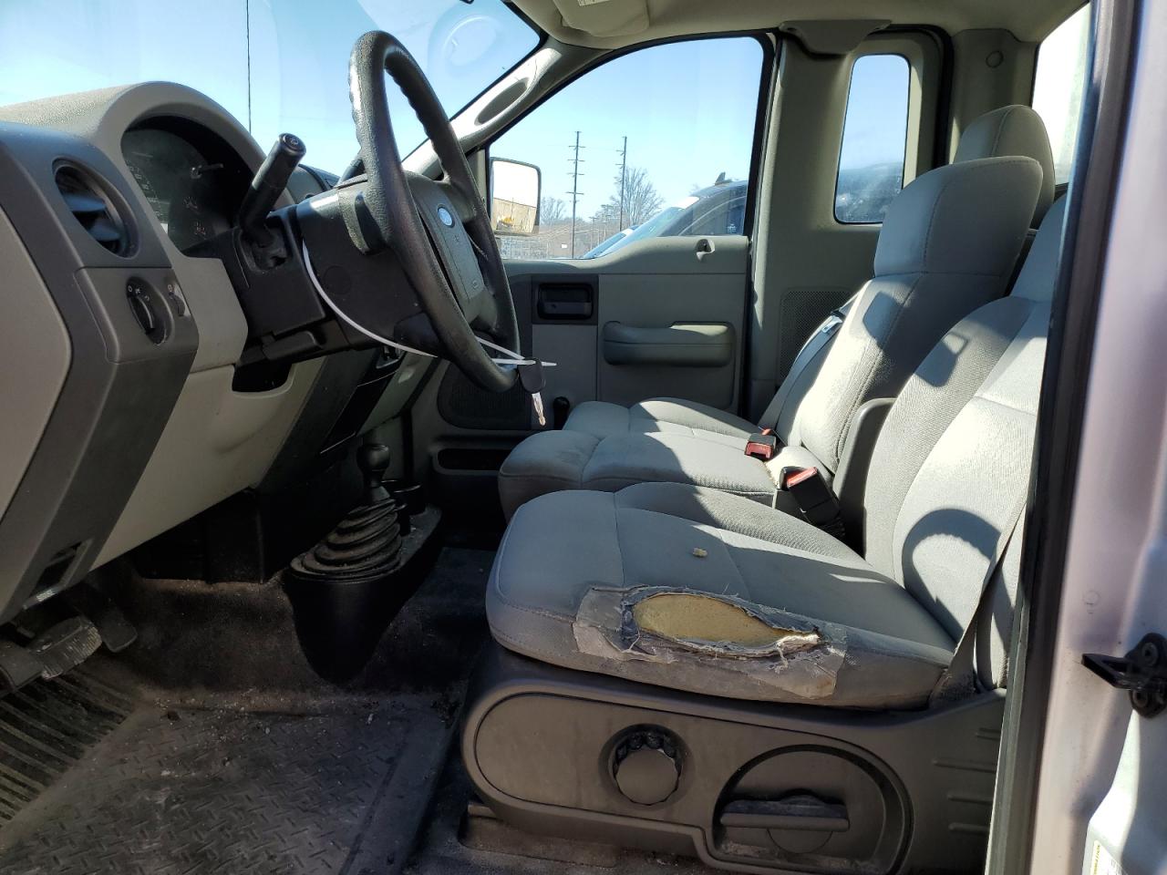 2005 Ford F-150 - Image 7