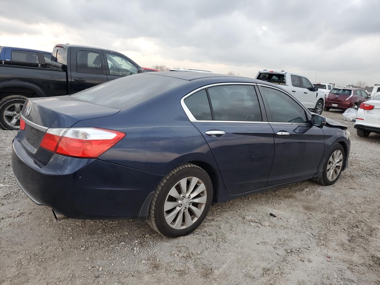 2015 Honda Accord - Image 3