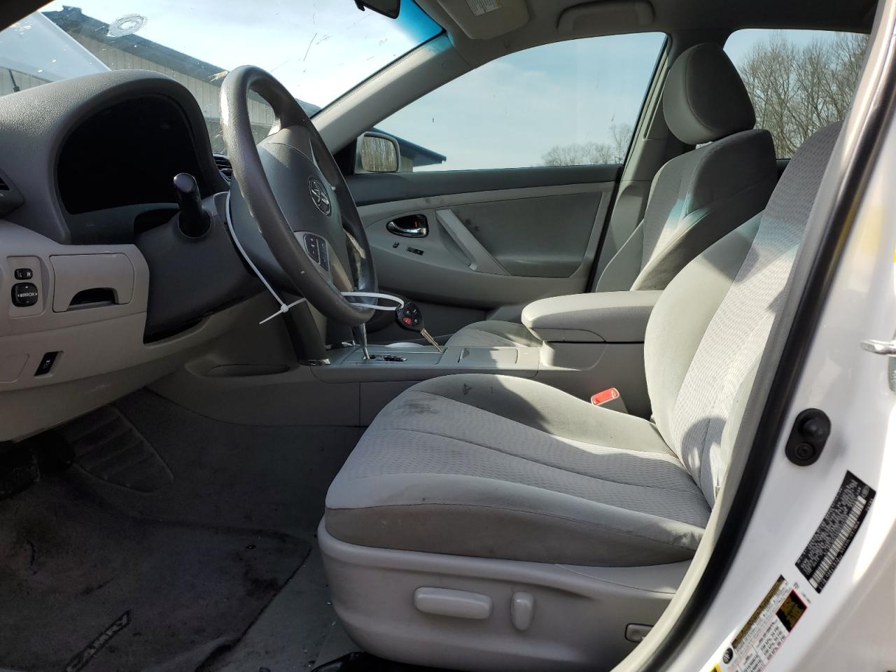 2011 Toyota Camry - Image 7