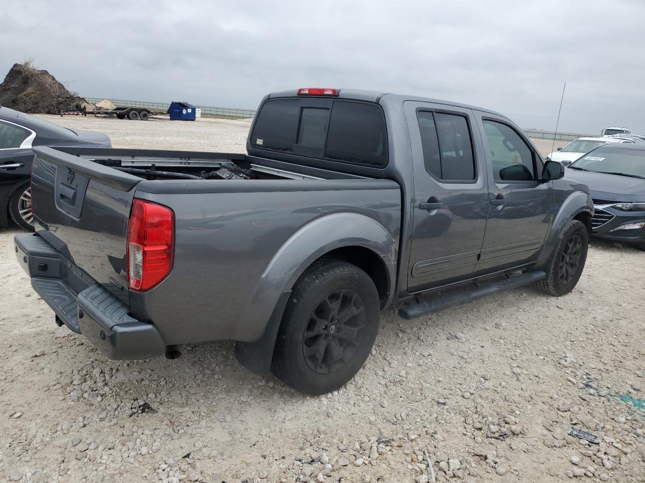 2019 Nissan Navara (Frontier) - Image 3