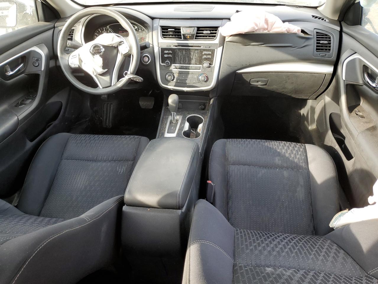2016 Nissan Altima - Image 8