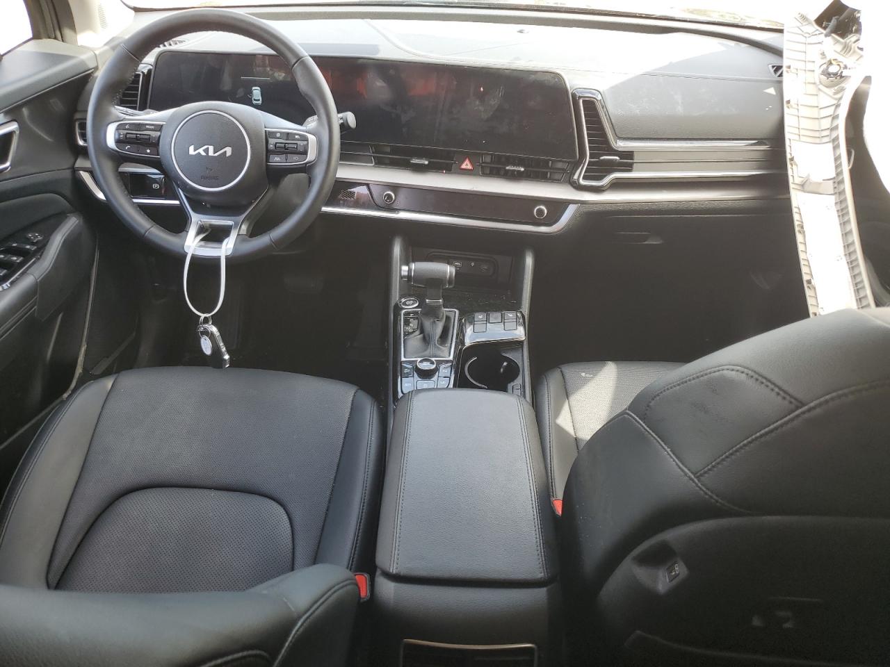 2024 Kia Sportage - Image 8