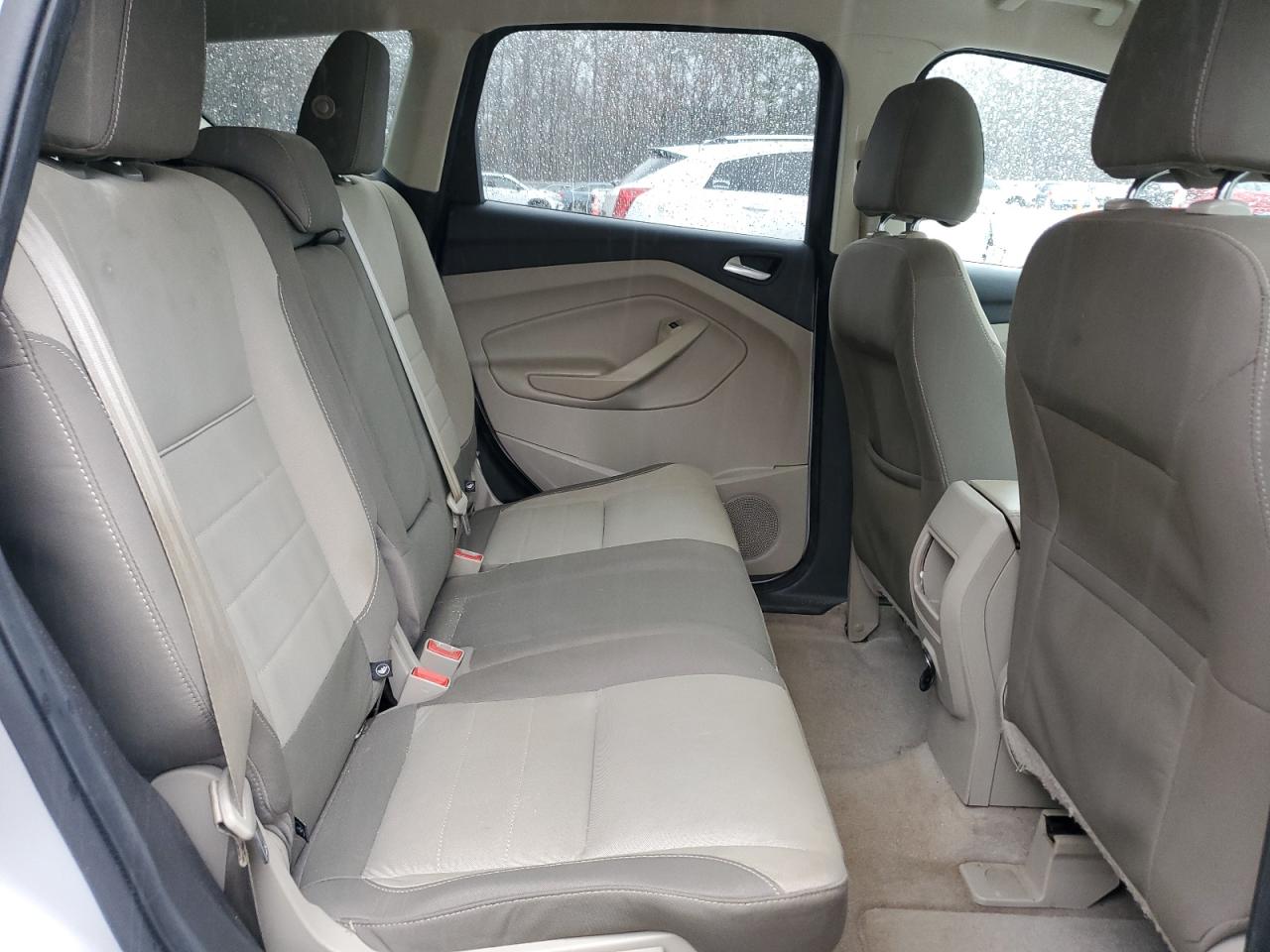 2014 Ford Escape - Image 11