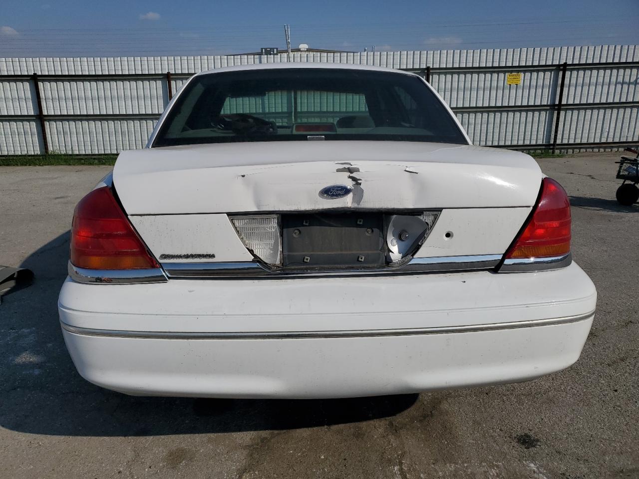 1998 Ford Crown Victoria - Image 6