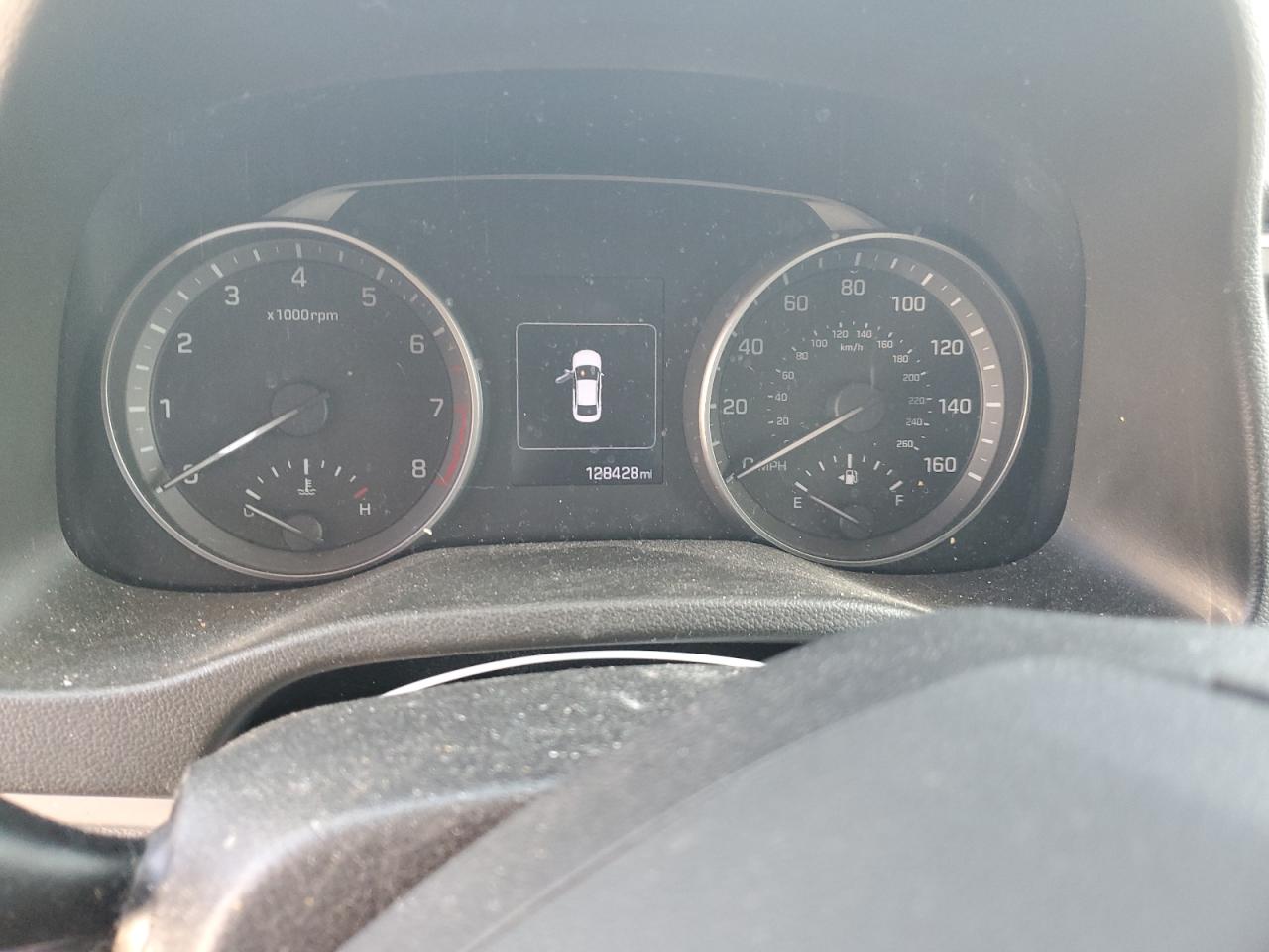 2018 Hyundai Elantra - Image 9