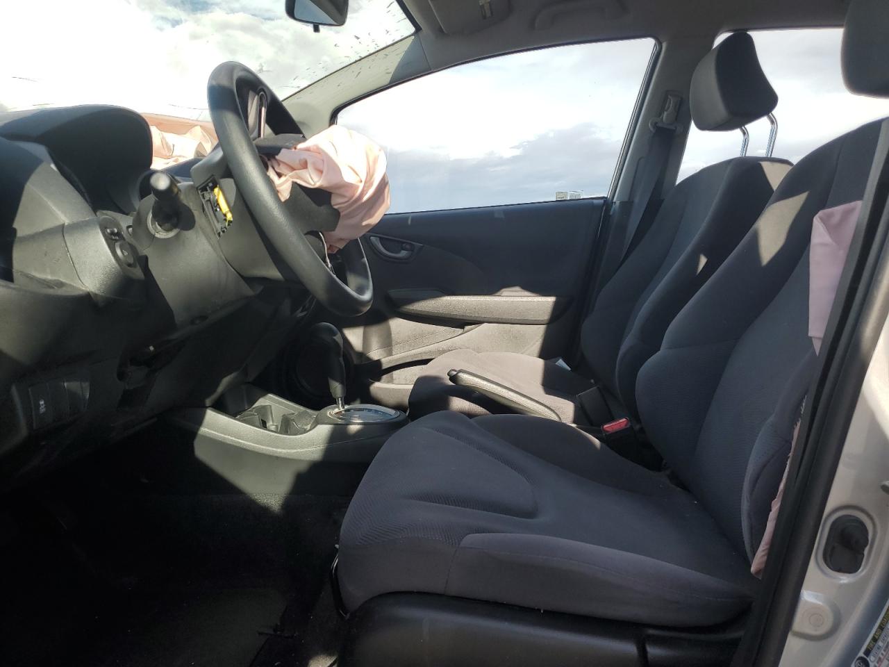2011 Honda Fit - Image 7
