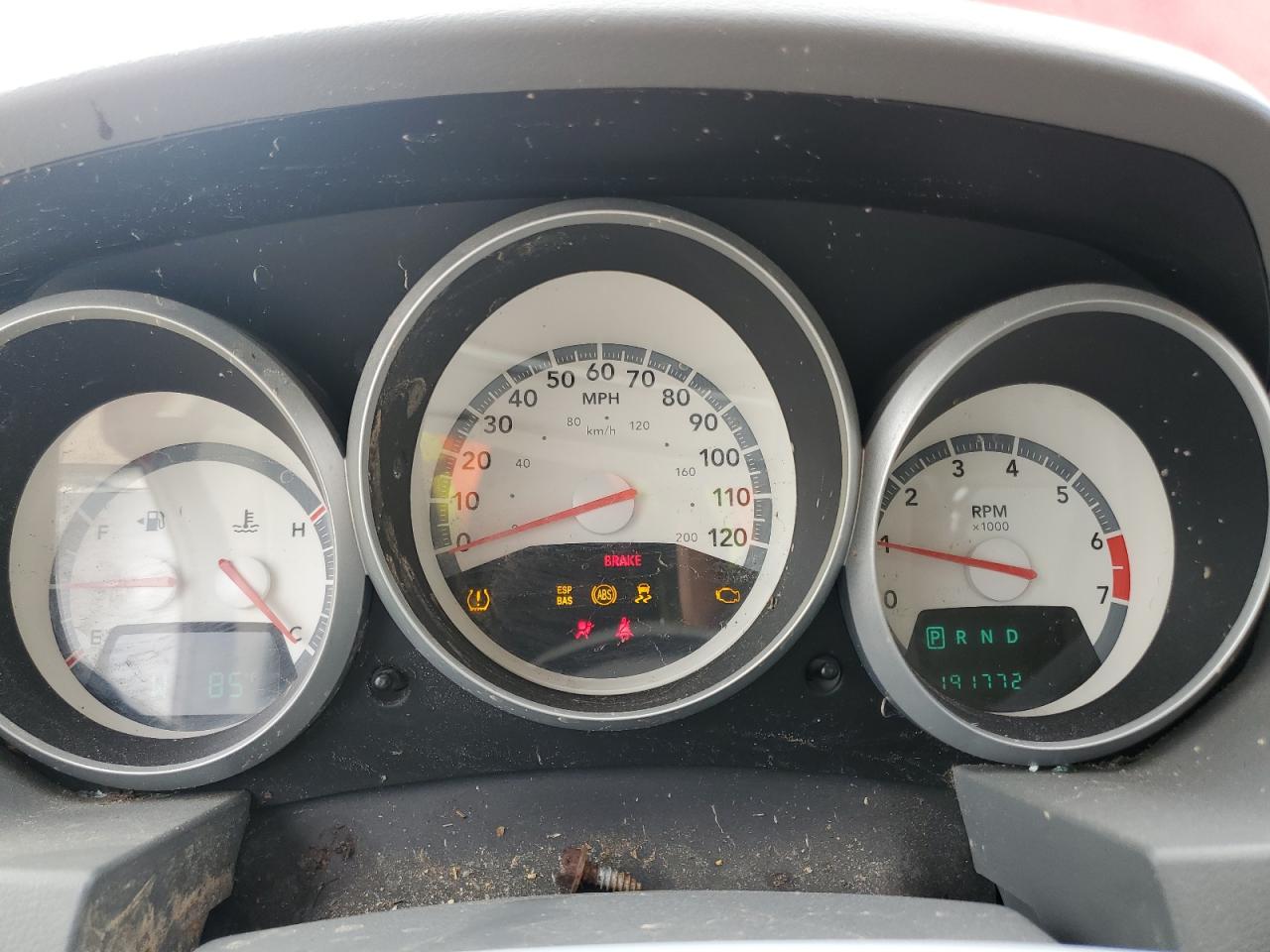 2010 Dodge Caravan - Image 9