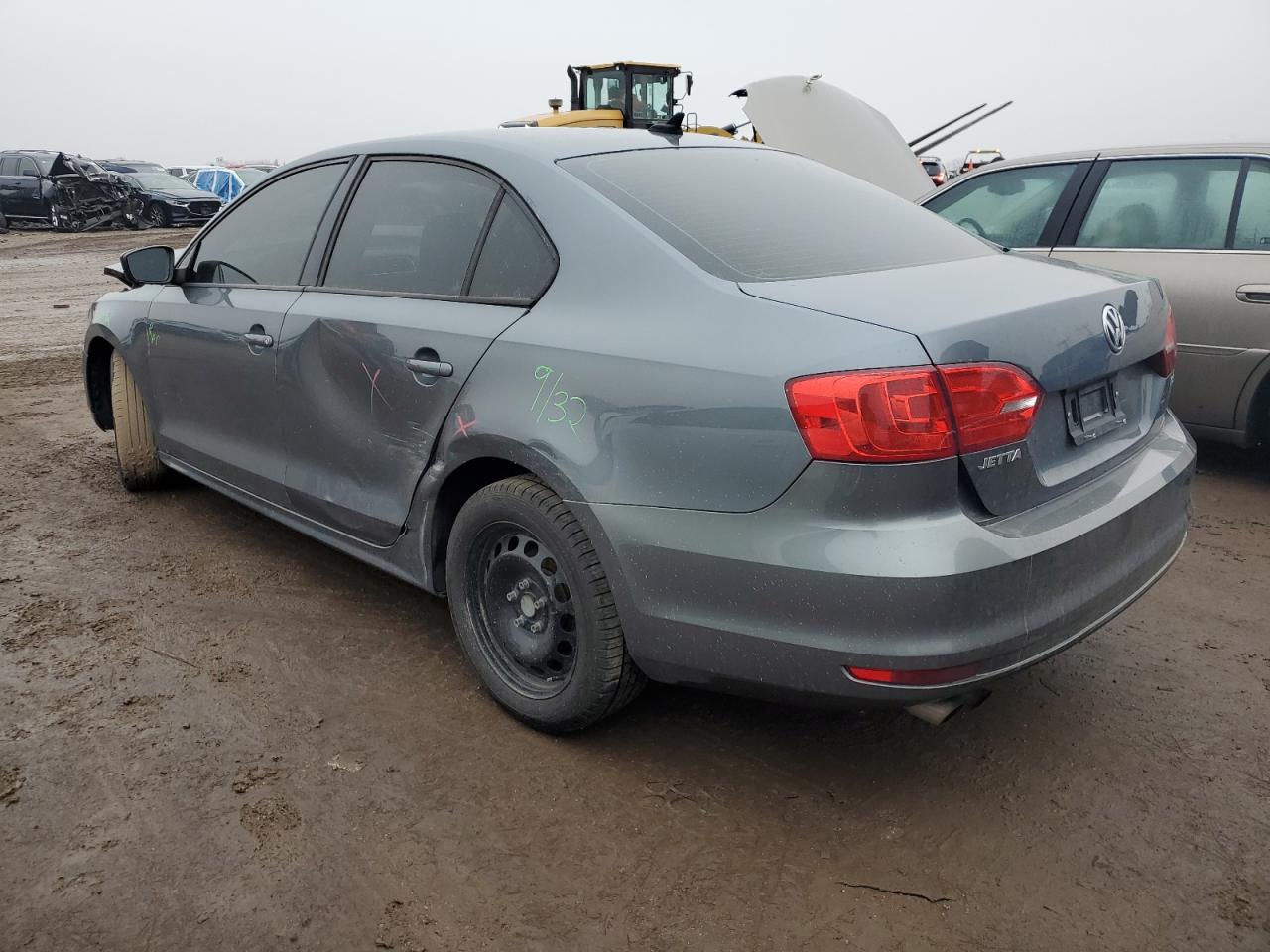 2014 Volkswagen Jetta - Image 2