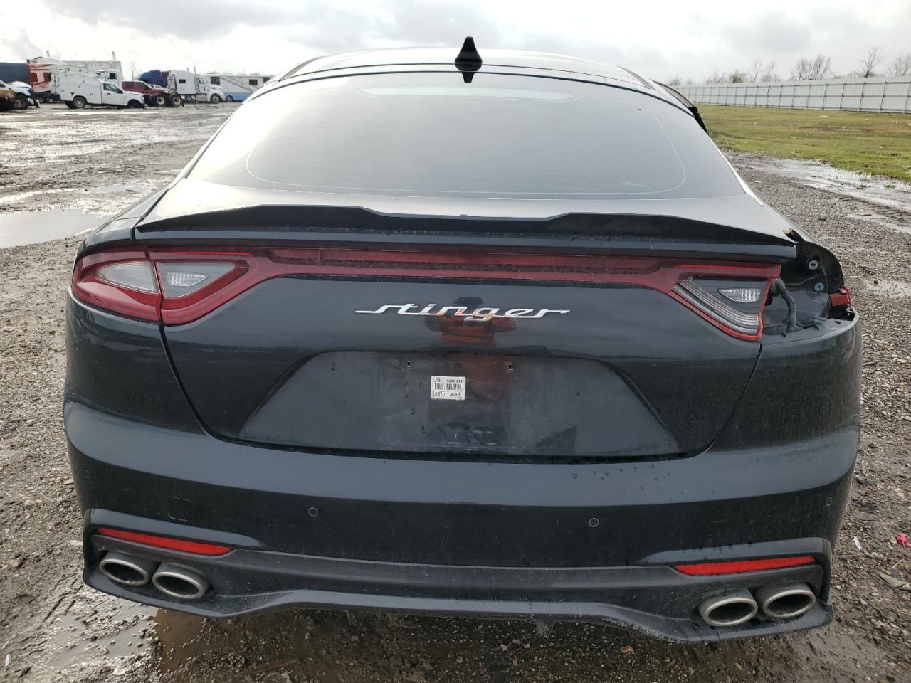 2019 Kia Stinger - Image 6