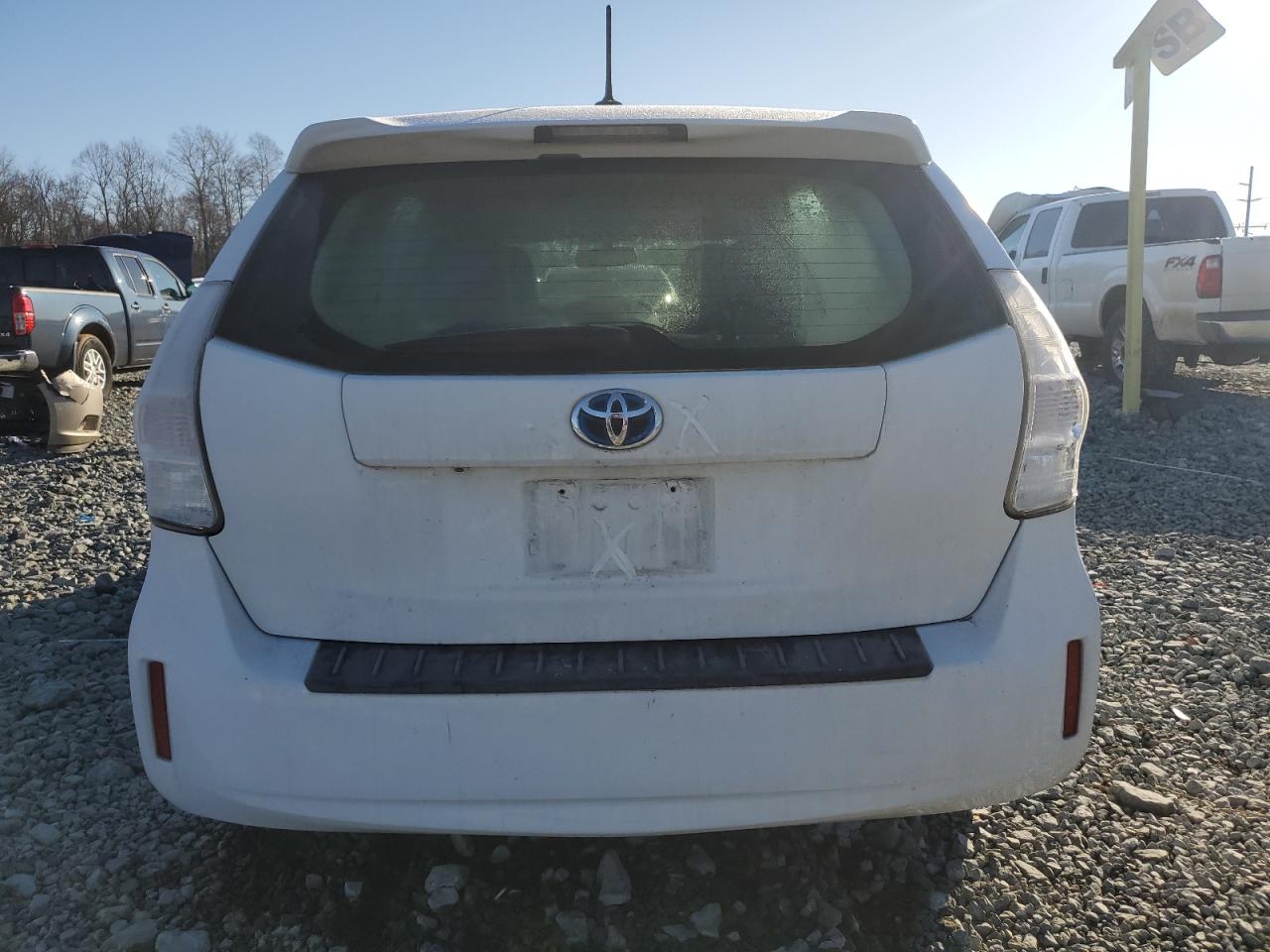 2012 Toyota Prius - Image 6