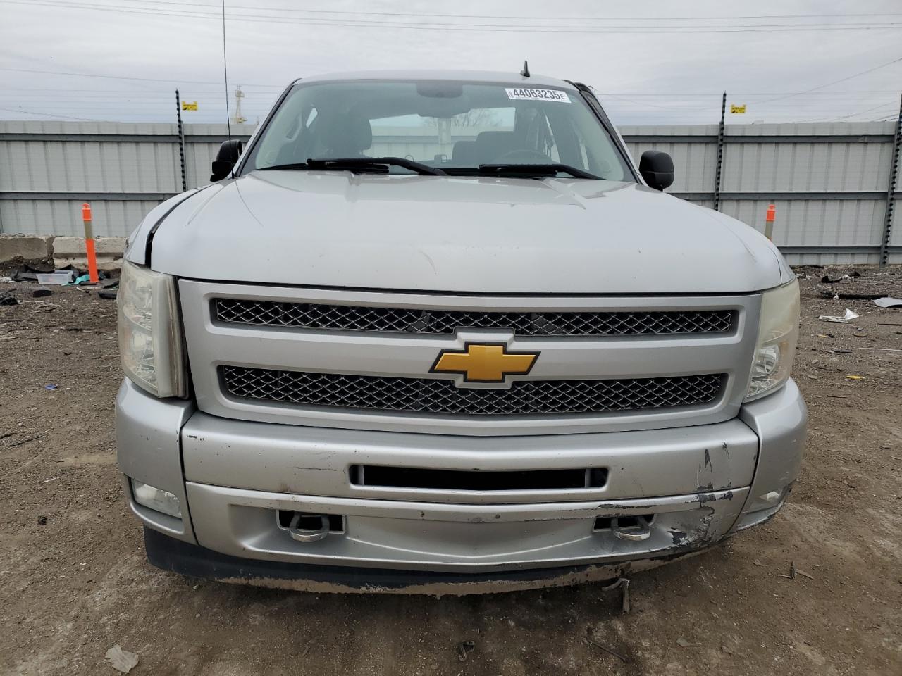 2011 Chevrolet Silverado - Image 5