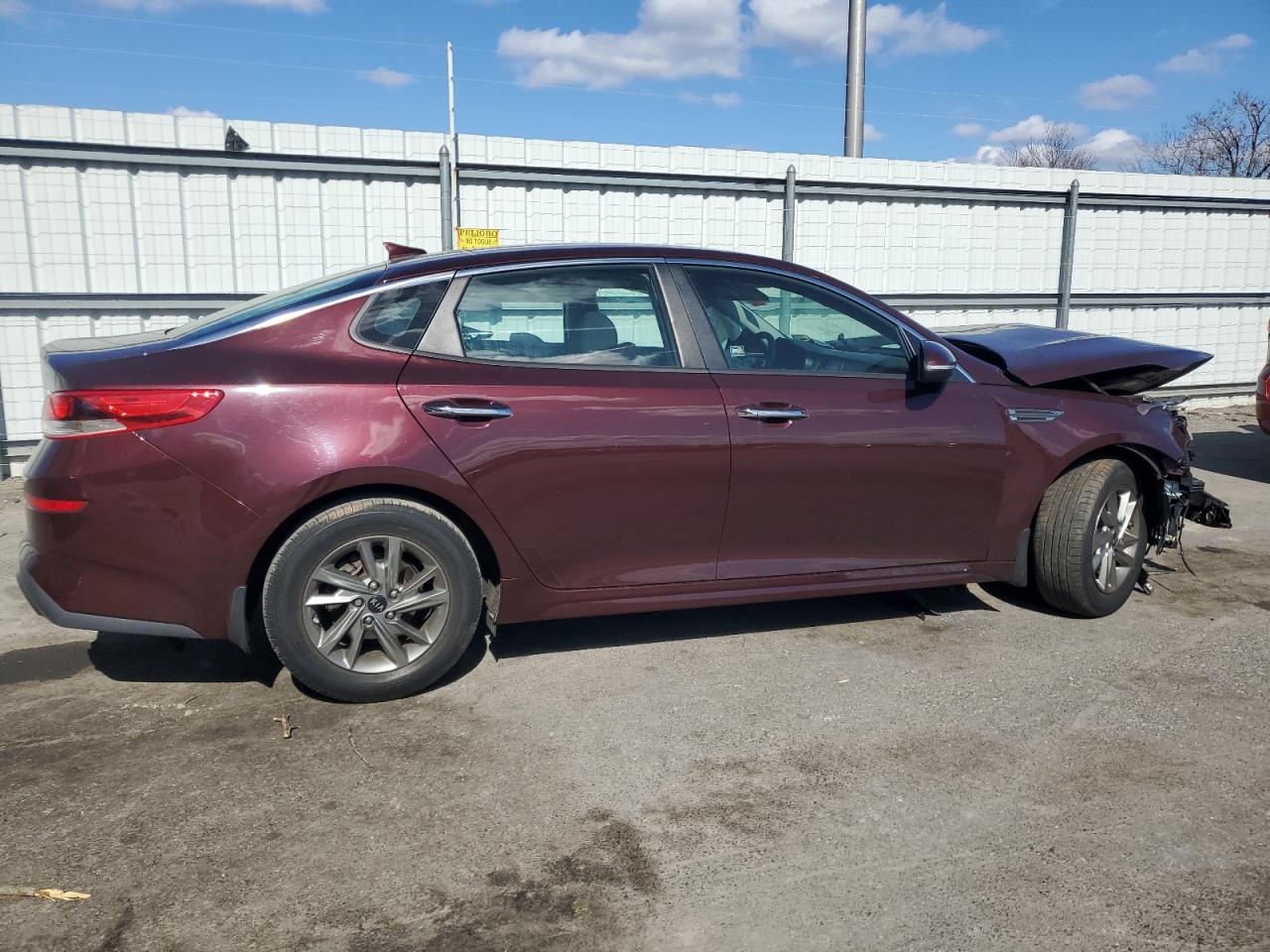 2019 Kia Optima - Image 3