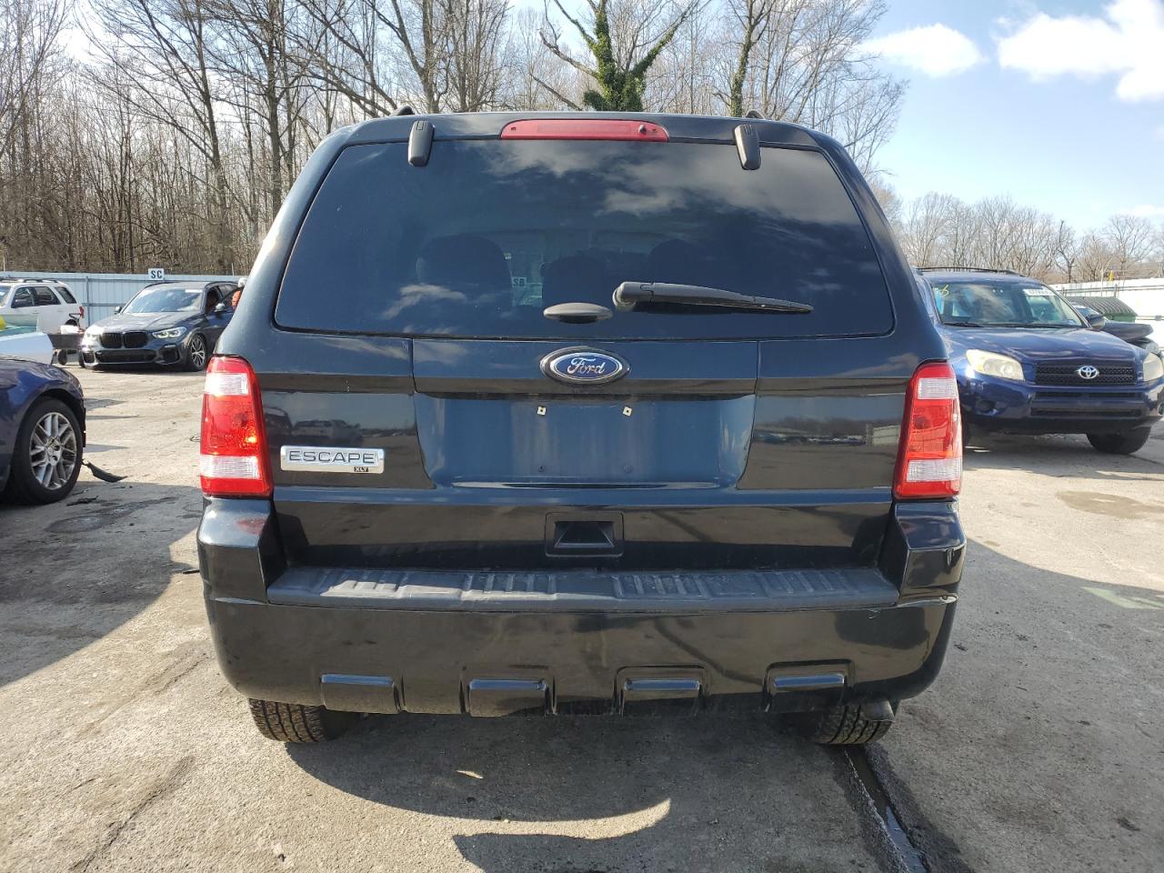 2011 Ford Escape - Image 6