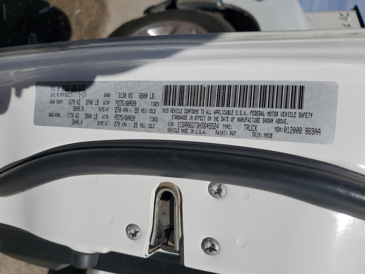 2017 RAM 1500 - Image 14