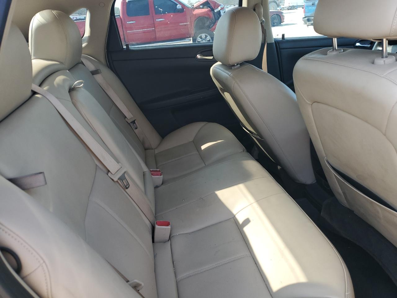 2012 Chevrolet Impala - Image 11