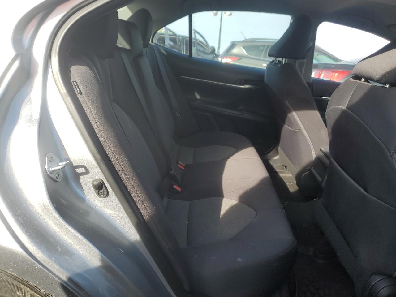 2022 Toyota Camry - Image 10