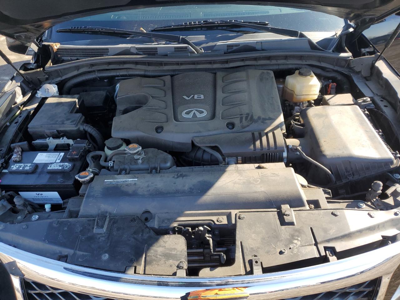 2017 Infiniti QX80 - Image 12