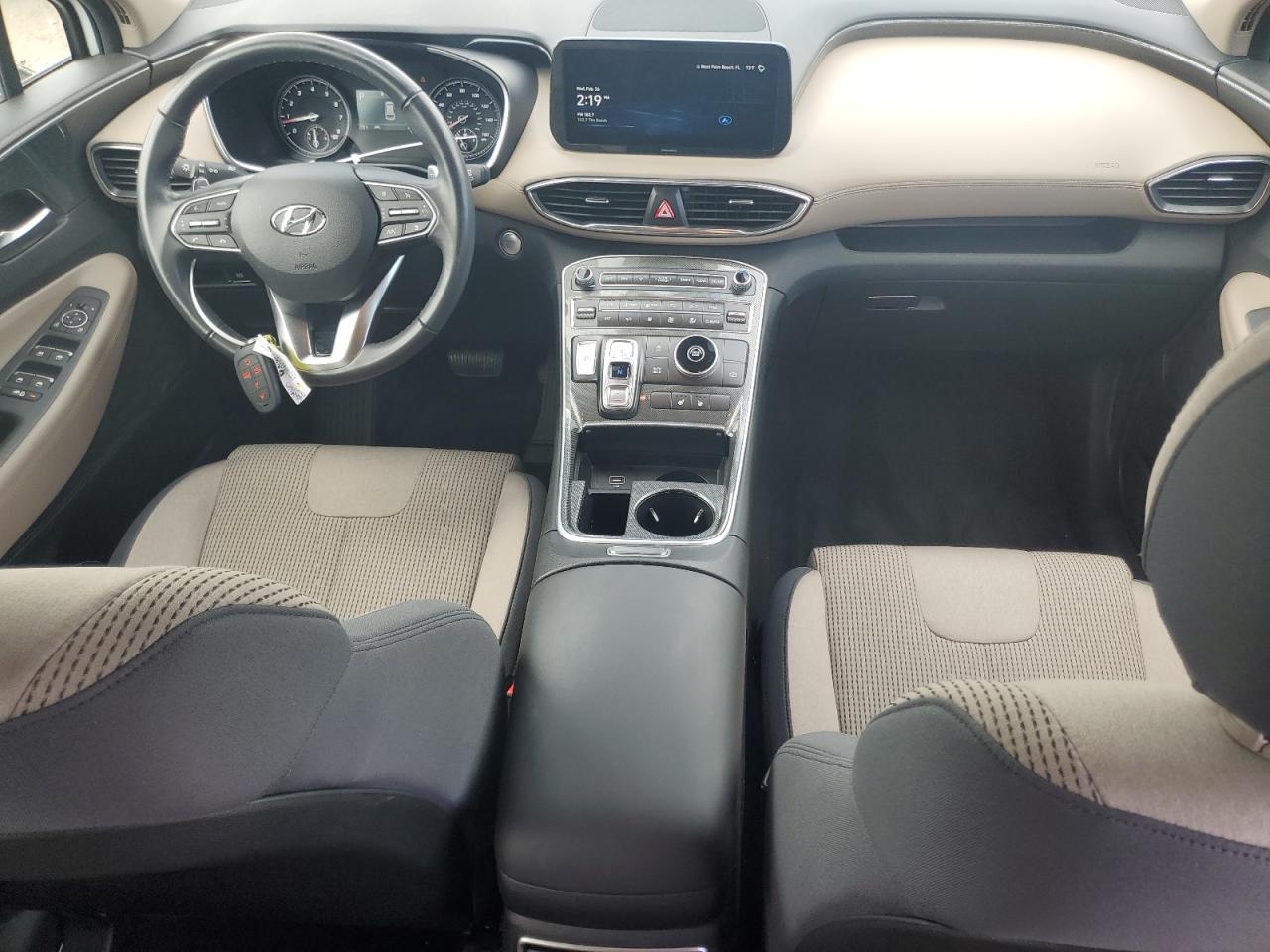 2023 Hyundai Santa Fe - Image 8