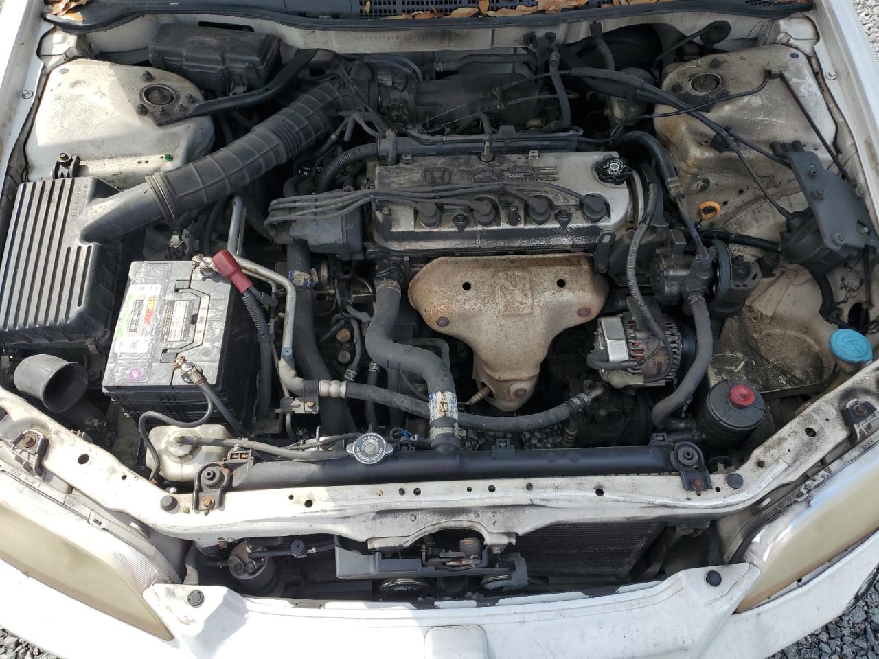 2000 Honda Accord - Image 11
