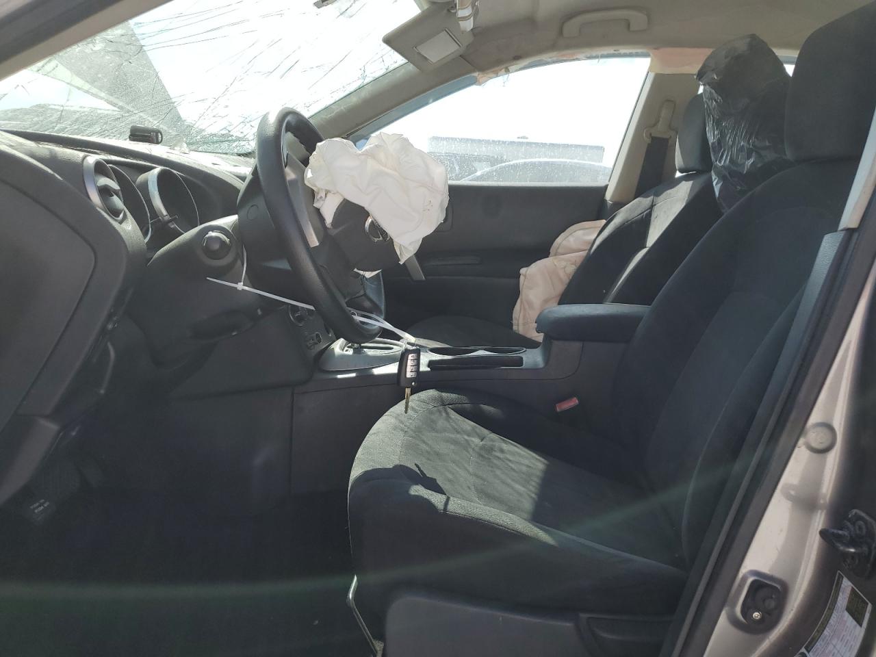 2009 Nissan Rogue - Image 7