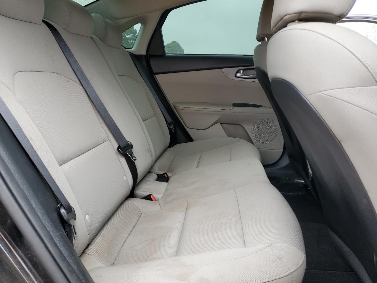 2020 Kia Forte - Image 10