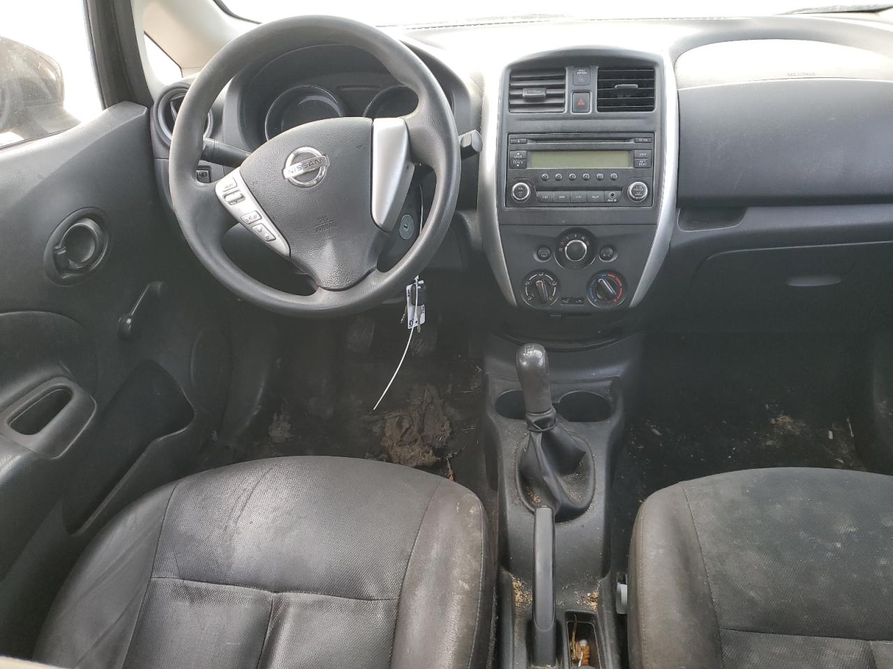 2015 Nissan Versa - Image 8