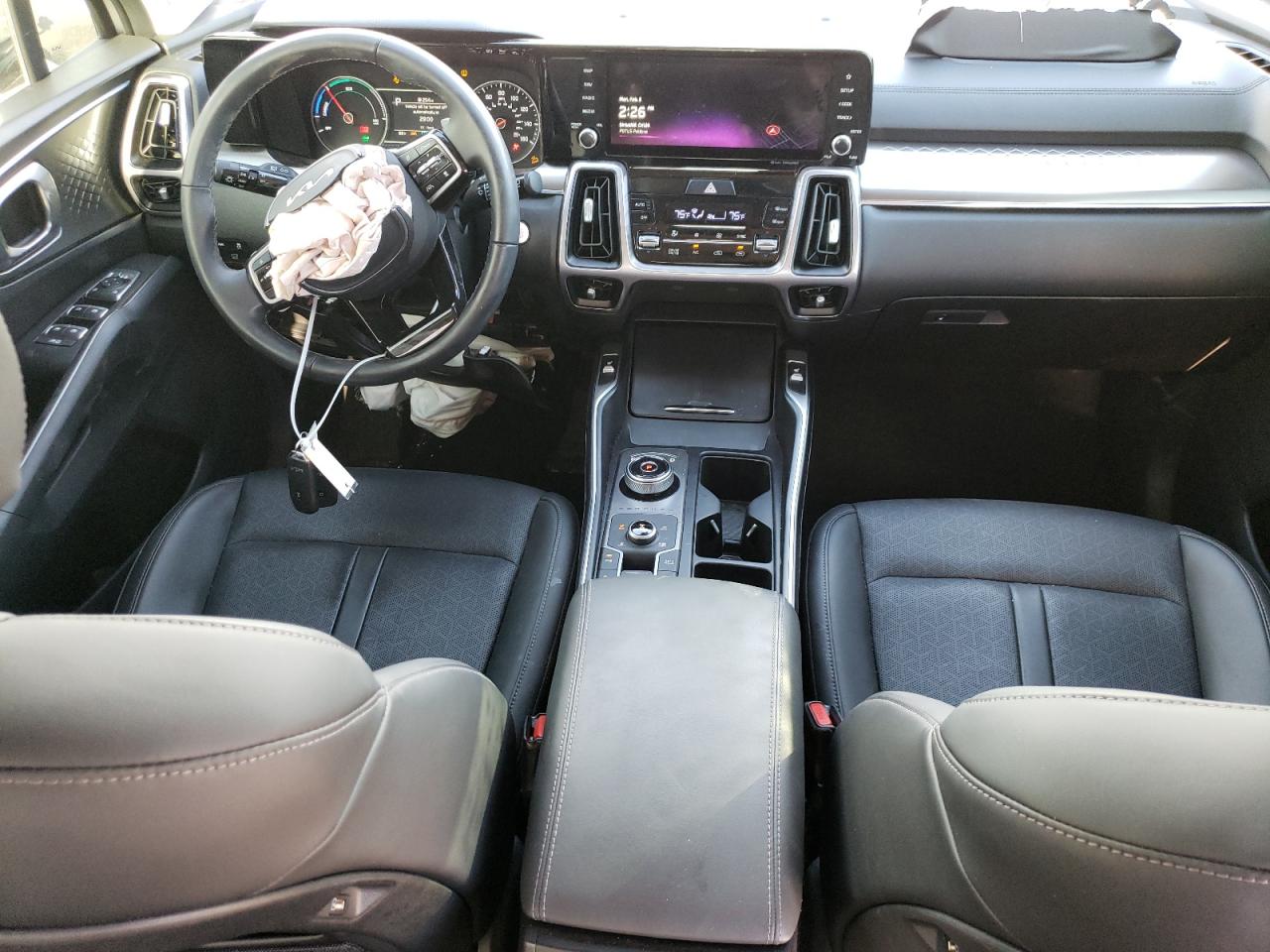 2023 Kia Sorento - Image 8