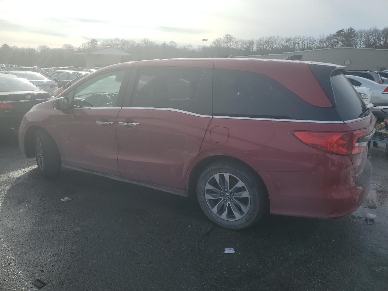 2022 Honda Odyssey - Image 2