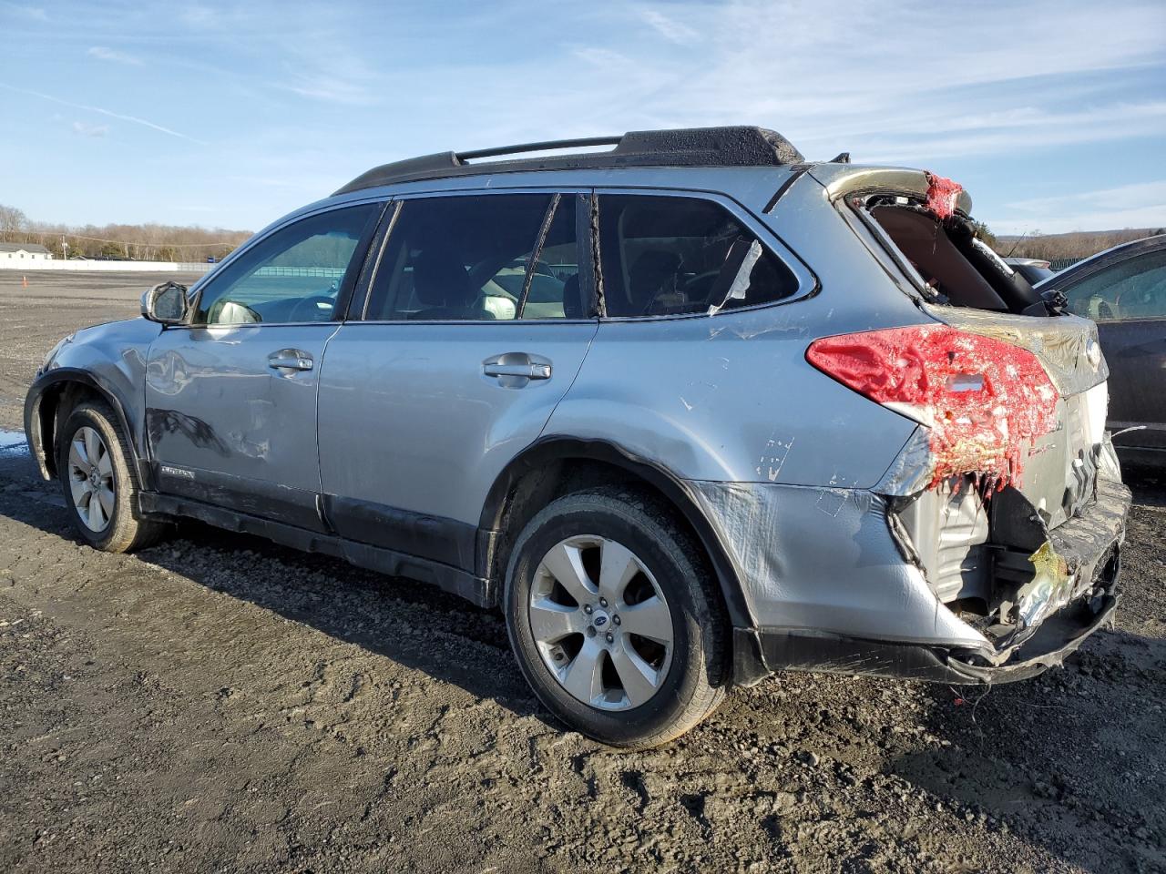 2012 Subaru Outback - Image 2