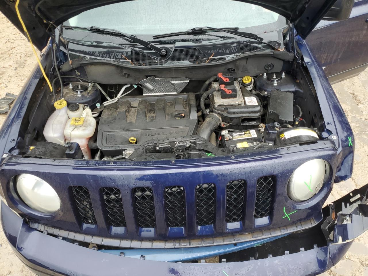 2012 Jeep Liberty (Patriot) - Image 11