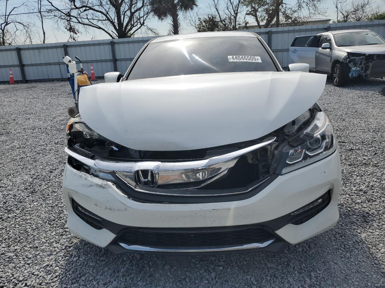 2017 Honda Accord - Image 5
