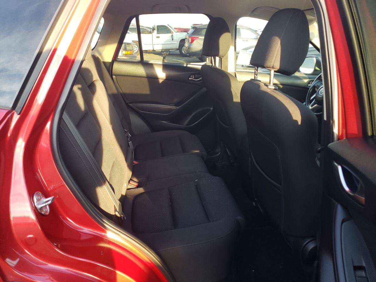 2016 Mazda CX-5 - Image 10