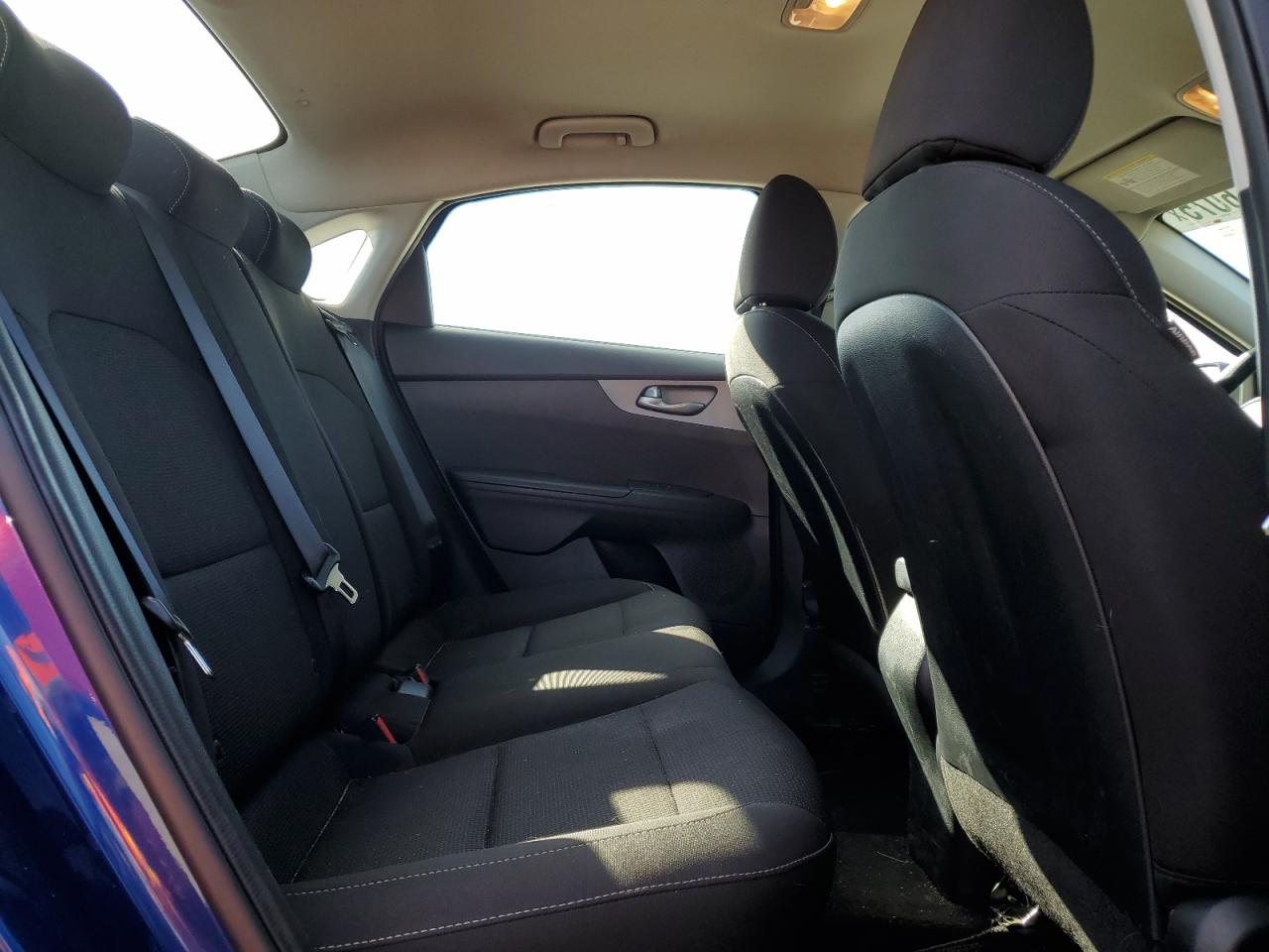 2021 Kia Forte - Image 10