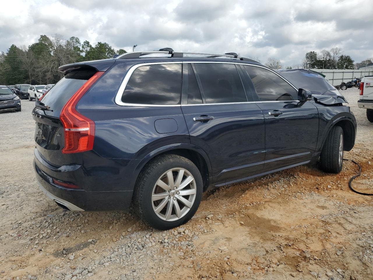 2016 Volvo XC90 - Image 3